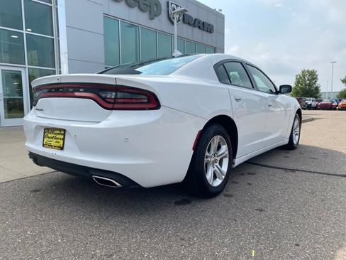 Used 2023 Dodge Charger SXT RWD image 5