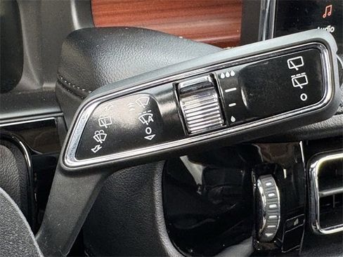 Used 2022 Lincoln Nautilus Reserve w/ Equipment Group 201A image 22