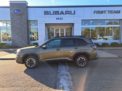 New 2026 Subaru Forester Premium image 3