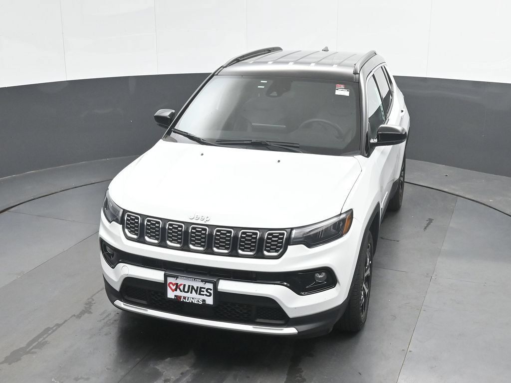 Used 2025 Jeep Compass Limited AWD/4WD image 35