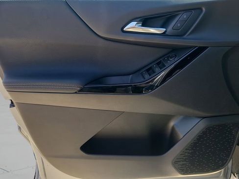 New 2026 Chevrolet Equinox LT w/ Safety and Technology Package image 15