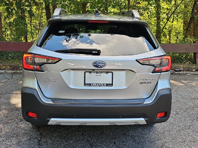 Certified 2024 Subaru Outback Touring AWD/4WD image 6