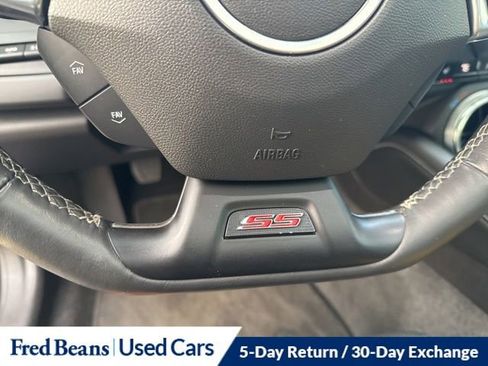Used 2016 Chevrolet Camaro SS image 14