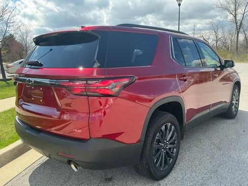 Used 2023 Chevrolet Traverse RS image 6
