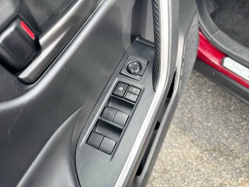 Used 2023 Toyota RAV4 LE image 22