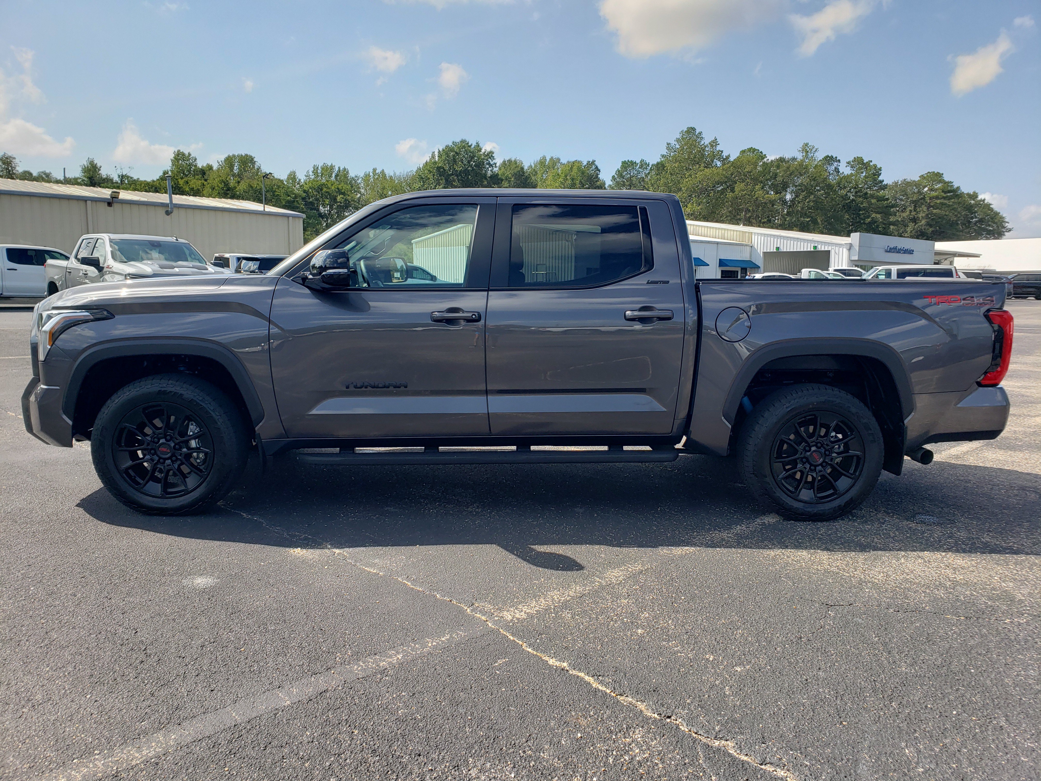 Used 2025 Toyota Tundra Limited w/ TRD Off-Road Package AWD/4WD image 6