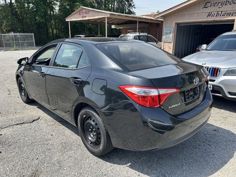 Used 2015 Toyota Corolla LE image 31