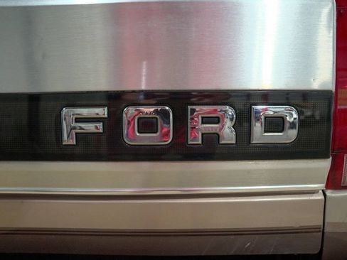Used 1993 Ford F150 XL AWD/4WD image 24