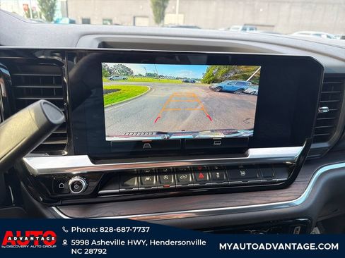 Used 2025 GMC Sierra 1500 SLT AWD/4WD image 17