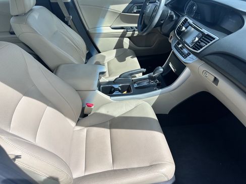 Used 2013 Honda Accord EX-L image 9