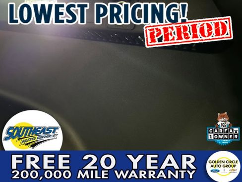 Used 2025 Chevrolet Equinox LT w/ Convenience Package II image 33