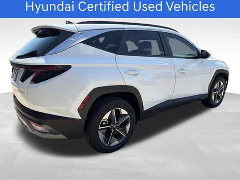 Certified 2025 Hyundai Tucson SEL AWD/4WD image 6