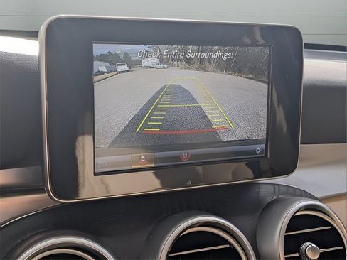Used 2018 Mercedes-Benz GLC 300 image 18