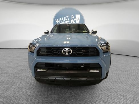 Used 2025 Toyota 4Runner TRD Off-Road Premium w/ Tow Technology Package AWD/4WD image 9