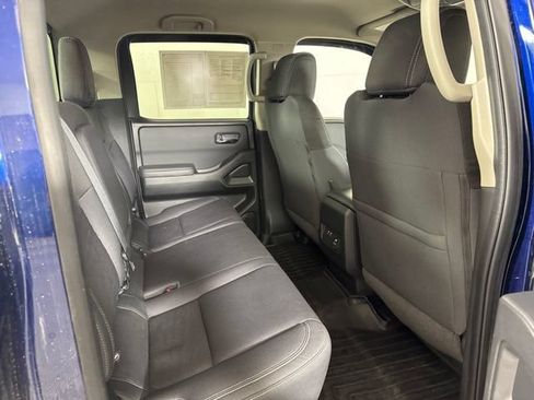Used 2023 Nissan Frontier SV w/ SV Convenience Package AWD/4WD image 5