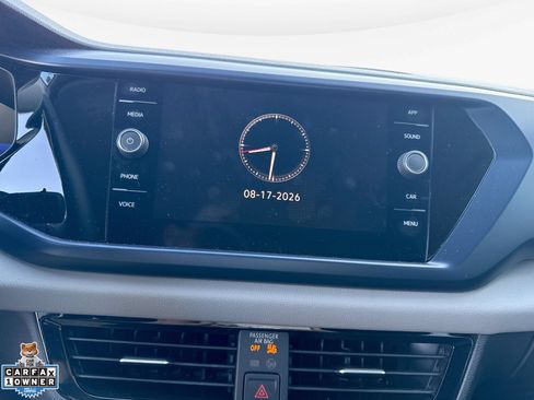 Used 2023 Volkswagen Taos SE FWD image 13
