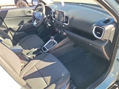 New 2026 Hyundai Venue SE image 14