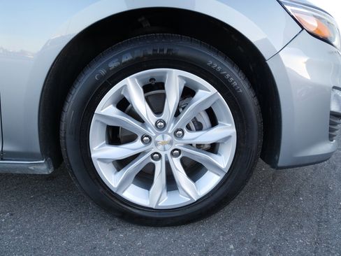 Used 2024 Chevrolet Malibu LT image 10