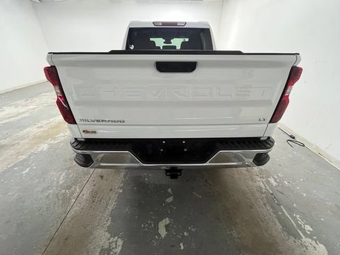 Used 2026 Chevrolet Silverado 1500 LT RWD image 8