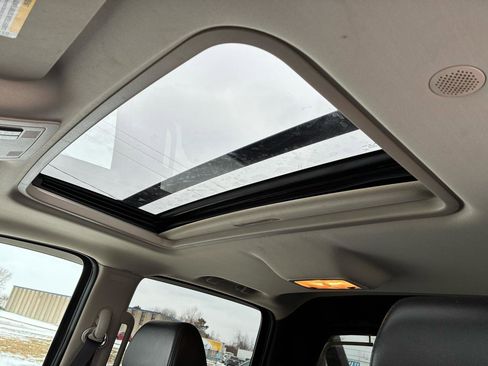 Used 2007 Chevrolet Avalanche LTZ w/ LTZ Preferred Equipment Group image 21