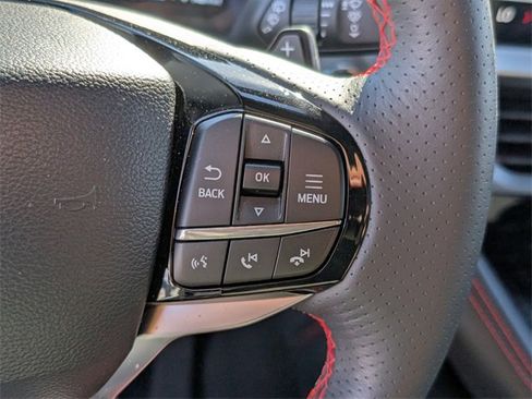 Used 2025 Ford Explorer ST image 33