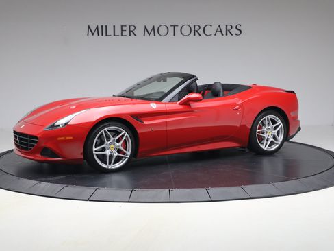 Certified 2017 Ferrari California T RWD image 2