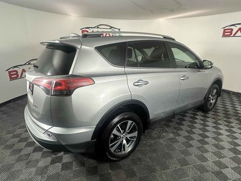 Used 2016 Toyota RAV4 XLE image 8