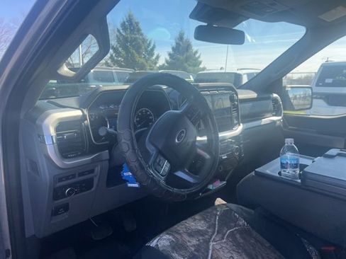 Used 2021 Ford F150 XLT w/ Equipment Group 302A High image 4