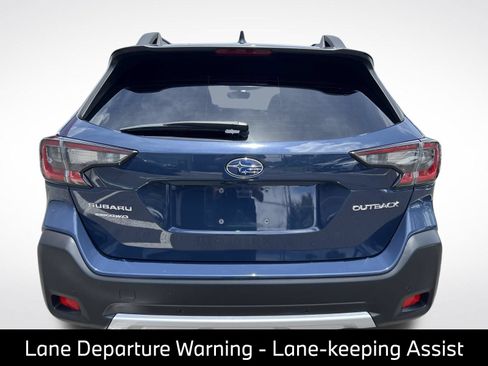 Used 2024 Subaru Outback Limited AWD/4WD image 10