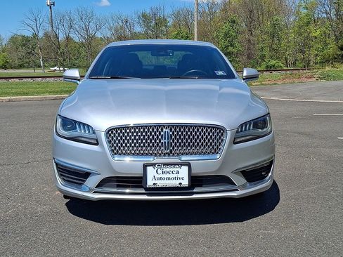 Used 2019 Lincoln MKZ Premiere FWD image 5