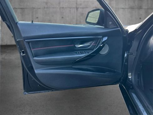 Used 2013 BMW 335i Sedan image 20