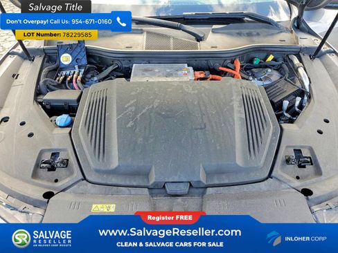 Used 2019 Audi e-tron Prestige w/ Prestige Package image 16
