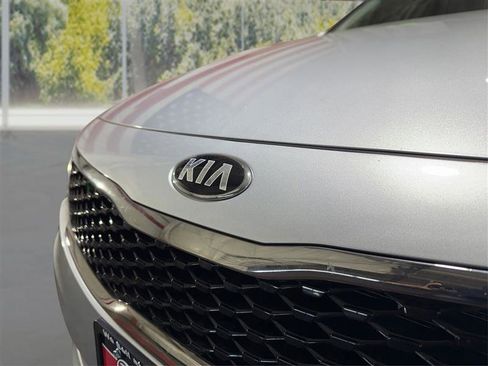 Used 2018 Kia Optima LX w/ Convenience Package image 21