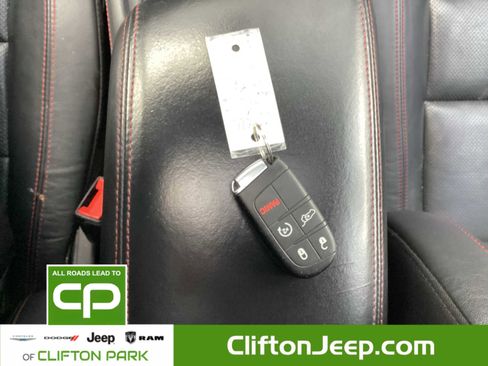 Certified 2024 Dodge Durango GT image 21