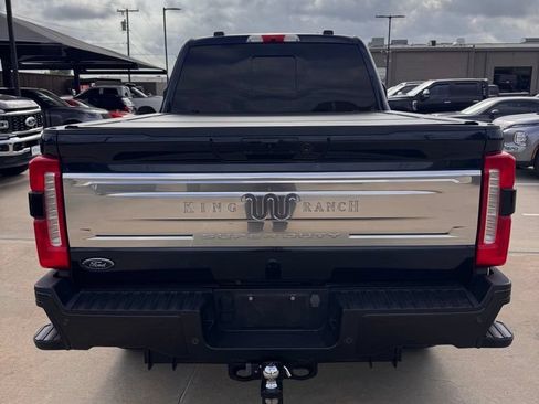 Used 2024 Ford F250 King Ranch w/ FX4 Off-Road Package AWD/4WD image 7
