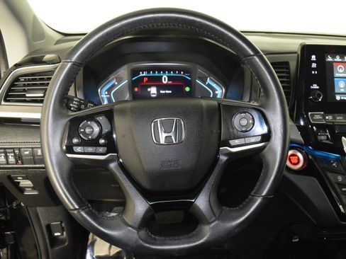 Certified 2023 Honda Odyssey Touring image 13