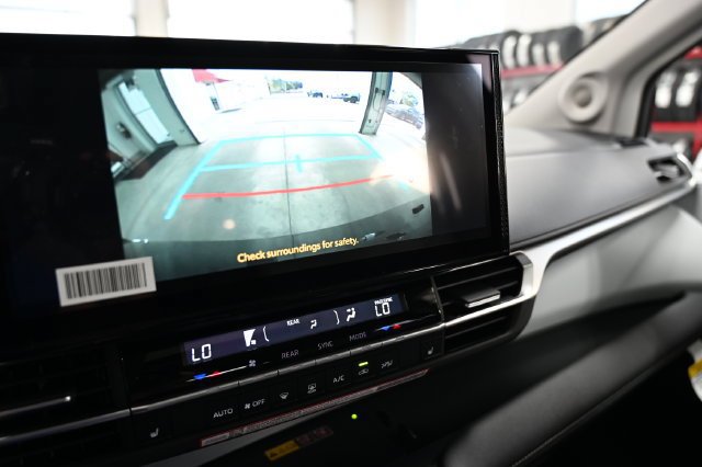 New 2026 Toyota Sienna XLE AWD/4WD image 17