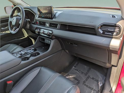 Used 2023 Honda Pilot EX-L image 10