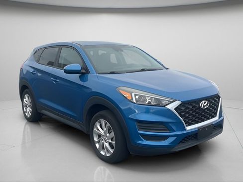 Used 2020 Hyundai Tucson SE image 2