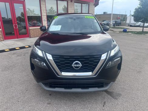 Used 2022 Nissan Rogue S AWD/4WD image 2