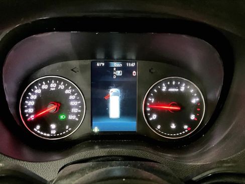 Used 2021 Mercedes-Benz Sprinter 2500 image 22