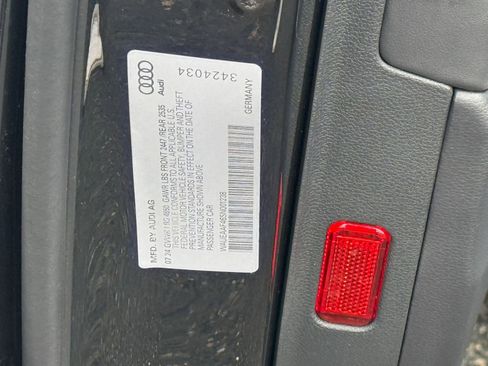 Certified 2025 Audi A4 2.0T Premium Plus image 20