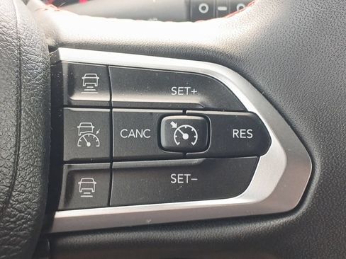 Used 2023 Jeep Compass Trailhawk AWD/4WD image 22