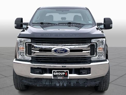 Used 2018 Ford F250 XL w/ STX Appearance Package image 3