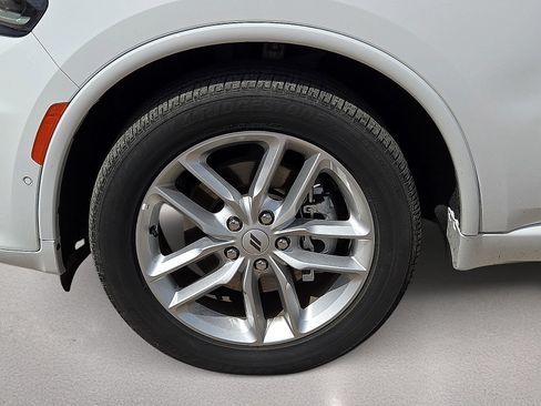 Used 2025 Dodge Durango GT AWD/4WD image 10