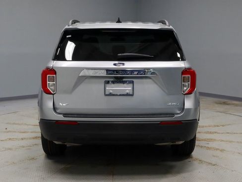 Certified 2023 Ford Explorer XLT w/ Equipment Group 202A image 11