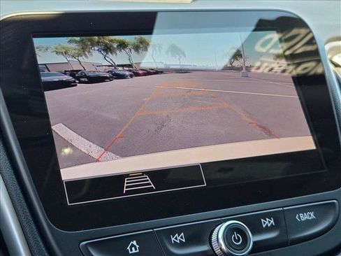 Used 2023 Chevrolet Malibu LS image 13