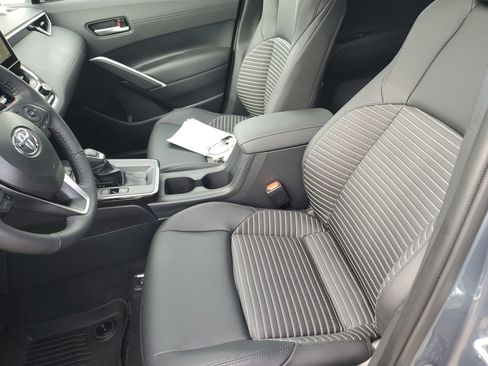 Certified 2026 Toyota Corolla Cross AWD Hybrid w/ Convenience Package image 17