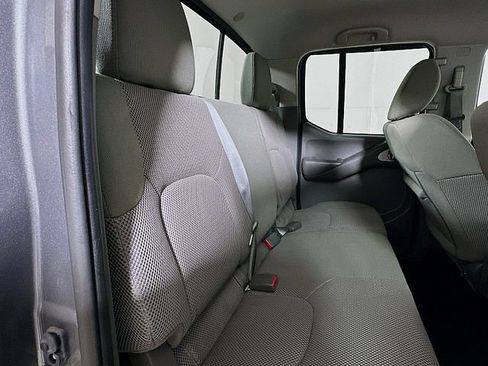 Used 2019 Nissan Frontier SV AWD/4WD image 26