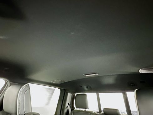 New 2026 RAM 2500 Laramie AWD/4WD image 14